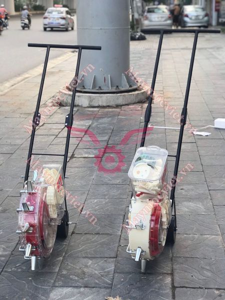 Máy gieo hạt VNGH- 988 loại 8 răng