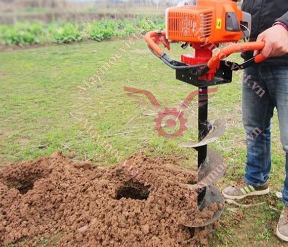 Máy khoan đất Kamastsu KM44 ( chưa bao gồm mũi khoan )