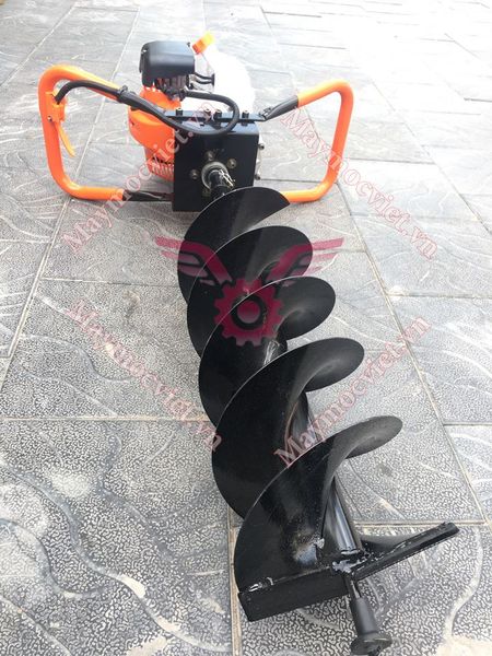 Máy khoan đất Kamastsu KM44 ( chưa bao gồm mũi khoan )