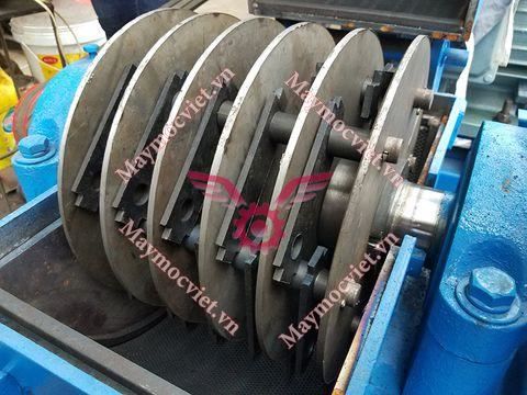 Máy nghiền bột 30 búa đập có bầu cắt gió MNVM-30