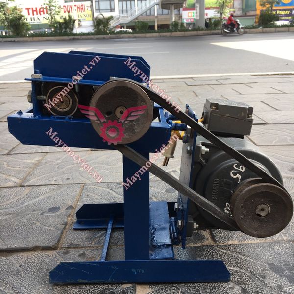 Máy thái bì heo, da heo chạy motor TB400