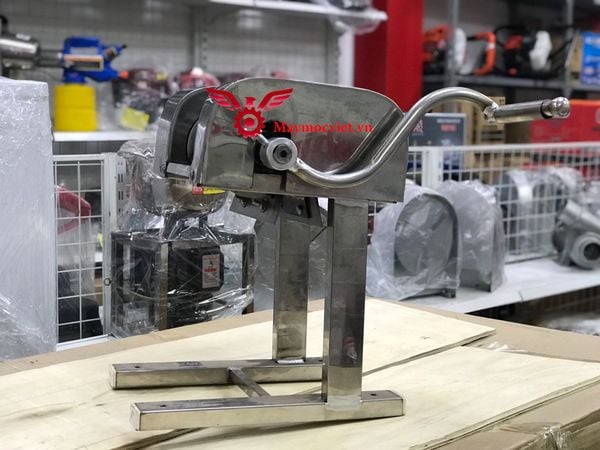 Máy thái bì lợn quay tay bằng Inox VinMax TB1100