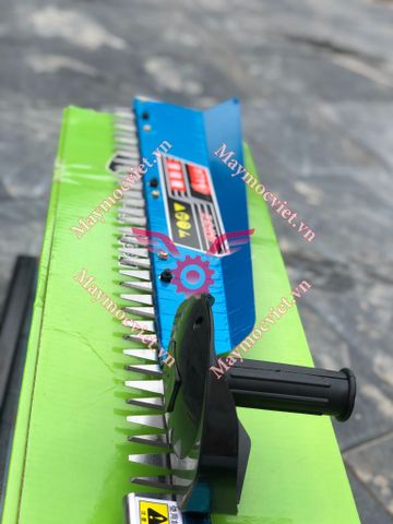 Máy cắt tỉa hàng rào tầm thấp Sumo VM230 động cơ 2 thì lam 70cm