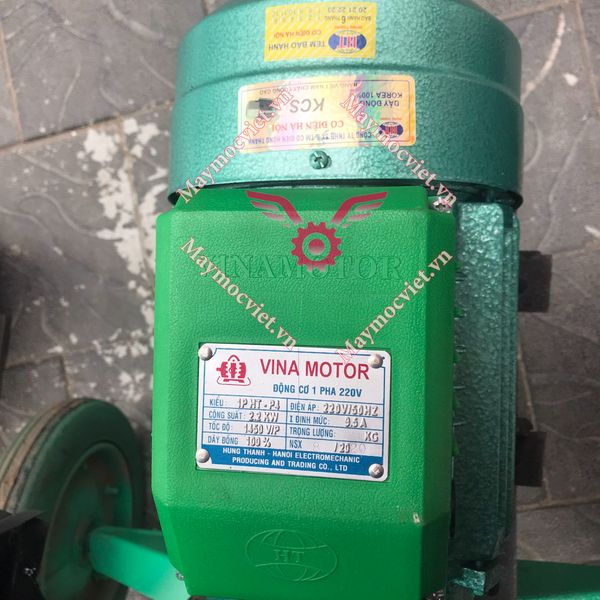 Máy trộn bê tông 250L SM-250L