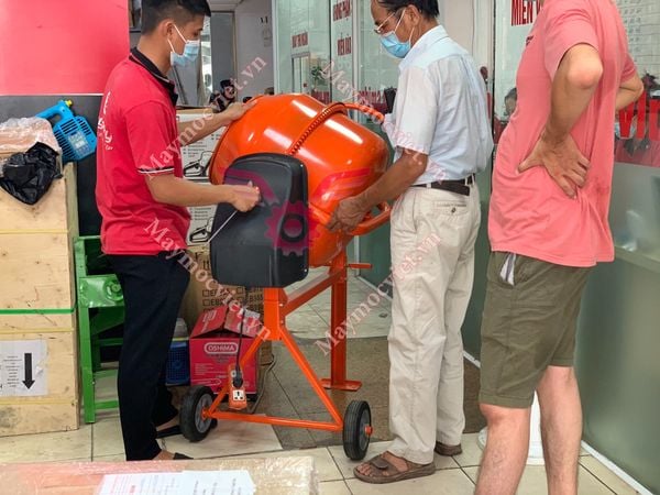 Máy trộn bê tông mini MT120