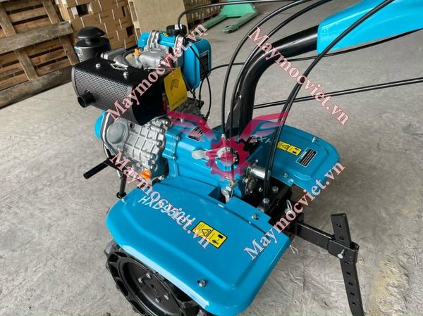 Máy xới đất Huspanda HXD950H chạy dầu chuyển hướng