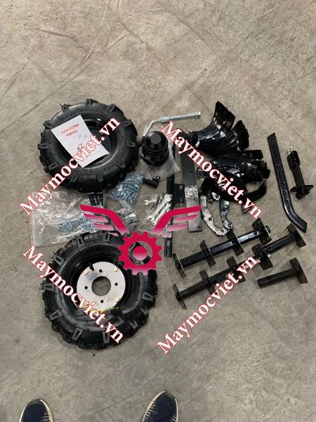 Máy xới đất Kamastsu KM 950H chạy dầu ( có chuyển hướng )