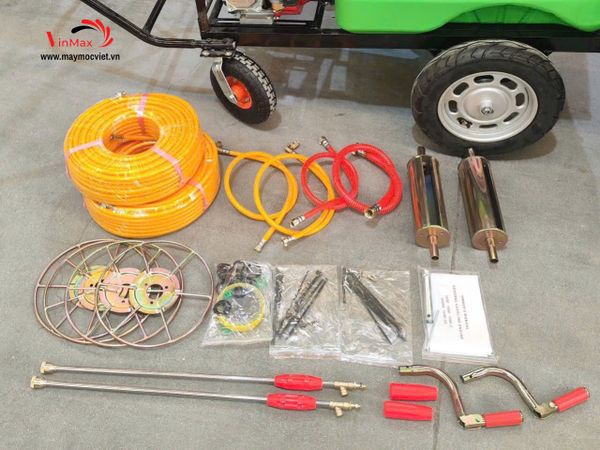 Máy phun xịt công nghiệp thùng phuy 300 lít Turbo TBP300