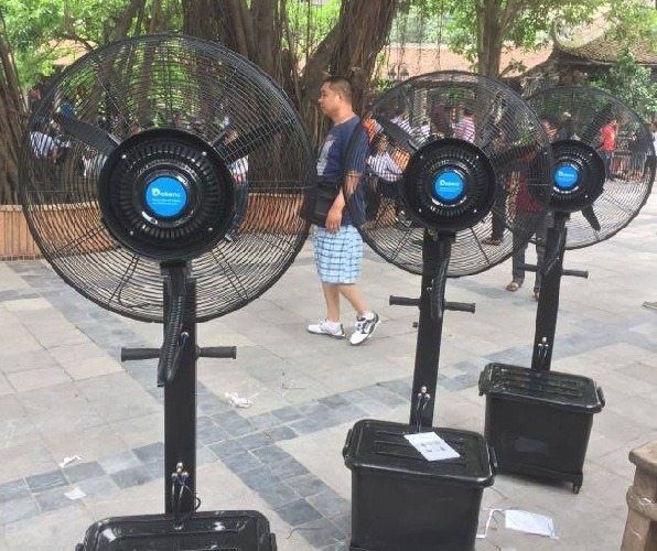 Quạt Phun Sương Công Nghiệp DB-MF 30CF03