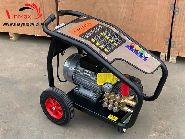 Máy Rửa Xe Cao Áp 7.5Kw Armax XP-7.5T4