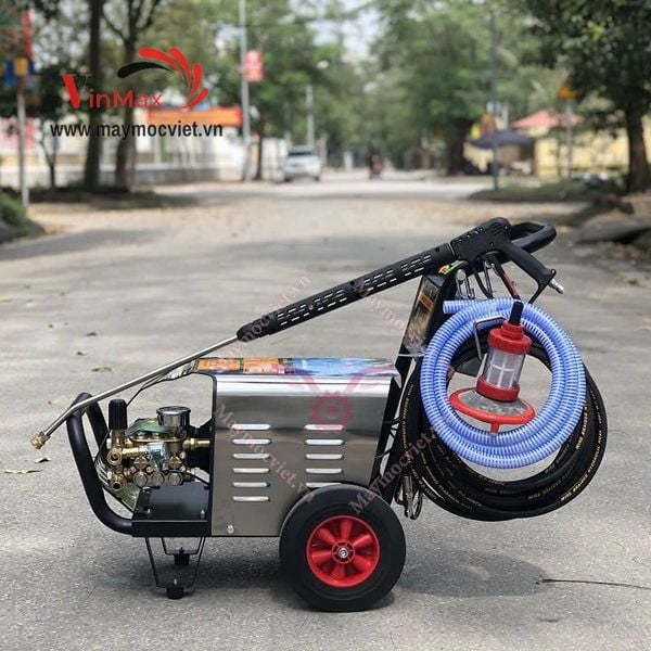 Máy rửa xe áp lực cao Nakawa TX40