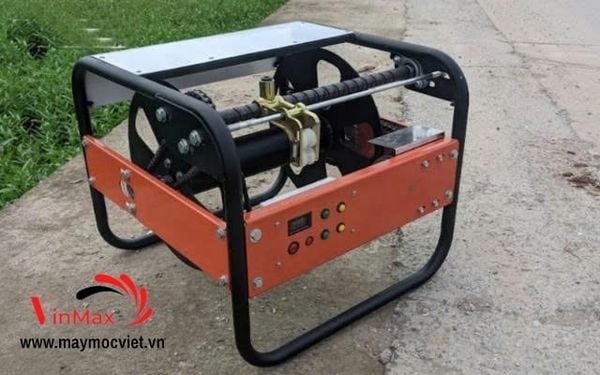 Rulo Cuốn Dây Phun Thuốc Tự Động Điều Khiển Từ Xa Turbo TBC150