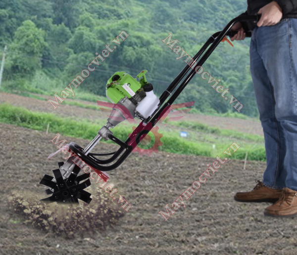 Máy sạc cỏ vuông đẩy tay Turbo GX35