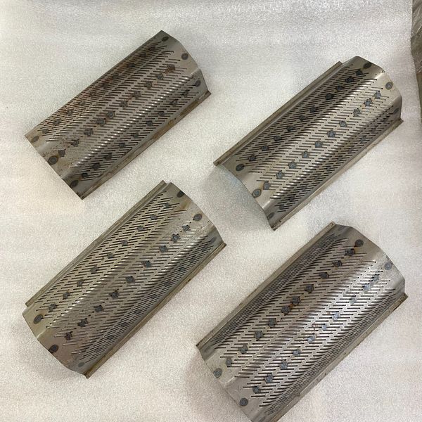 Cặp sàng, vỉ máy xát gạo, trà trắng 750-1000