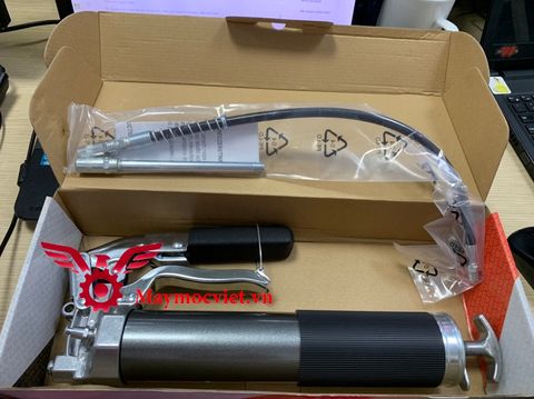 Súng bơm mỡ bằng tay 500cc YT 0704