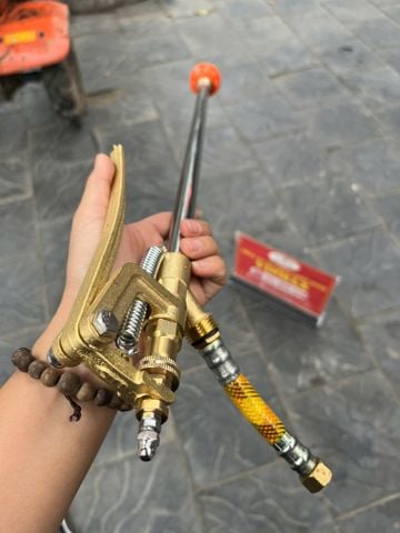 Súng phun thuốc áp lực cao xa 15m Turbo TS60