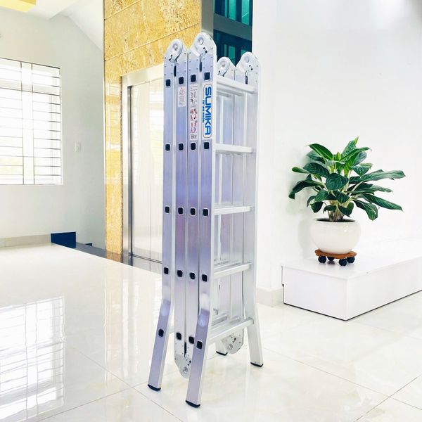 Thang nhôm xếp 4 đoạn SUMIKA SK604, chữ A cao 2.35m, chữ I cao 4.7m