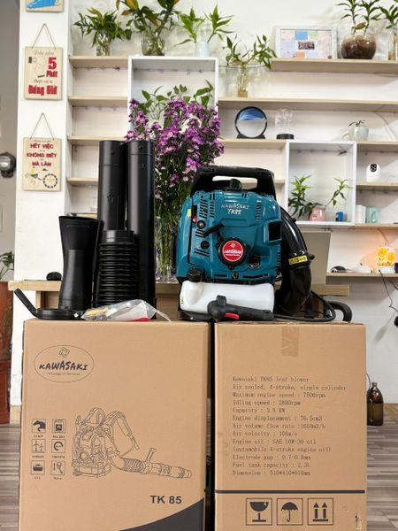 Máy thổi lá chạy xăng 4 thì Kawasaki TK85
