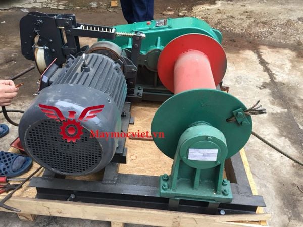 Tời Kéo Mặt Đất JK1 có tủ điện