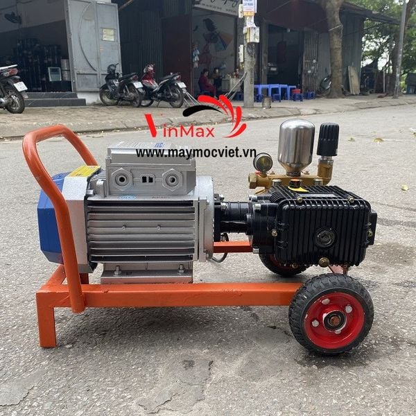 Máy rửa xe cao áp liền trục TP3000L công suất 3kw