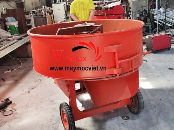 Máy trộn bê tông Cưỡng Bức dung tích 600 lít motor 11kw Turbo TBT611