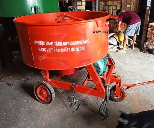 Máy trộn bê tông cưỡng bức bánh răng Đông Phong 500l DFC500
