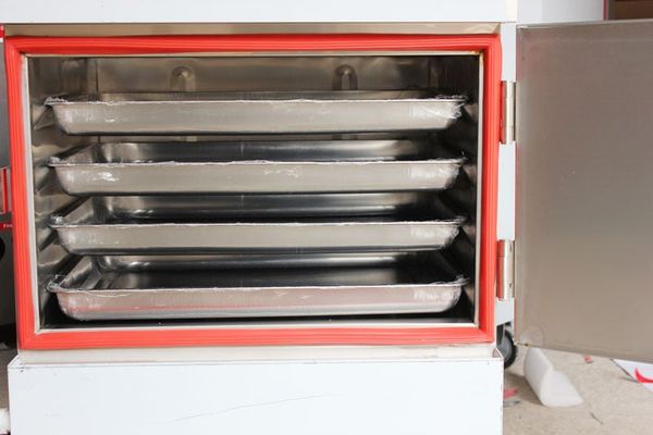 Tủ hấp công nghiệp 4 Khay dùng điện VM TCD4