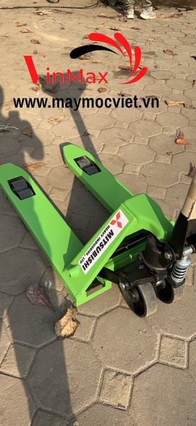Xe nâng tay thấp Mitsubishi tải trọng 3 tấn XNT3000