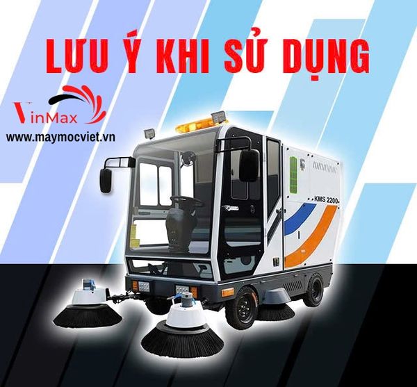 Xe quét rác công nghiệp ngồi lái Kumisai KMS-2200