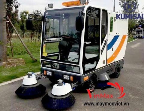 Xe quét rác công nghiệp ngồi lái Kumisai KMS-2200