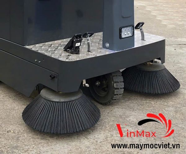 Xe quét rác công nghiệp Kumisai KMS-1400E