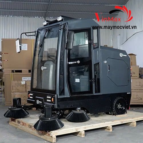 Xe quét rác ngồi lái Kumisai KMS-S12