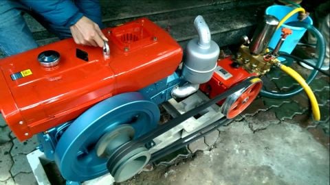 Máy xịt rửa dây đai đầu nổ Diezel XVM120