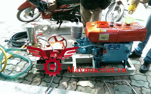 Máy xịt rửa dây đai đầu nổ Diezel XVM120