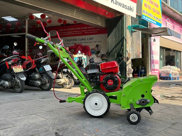 Máy xới đất, lên luống, sạc cỏ, băm cỏ chạy xăng Kawasaki KD170