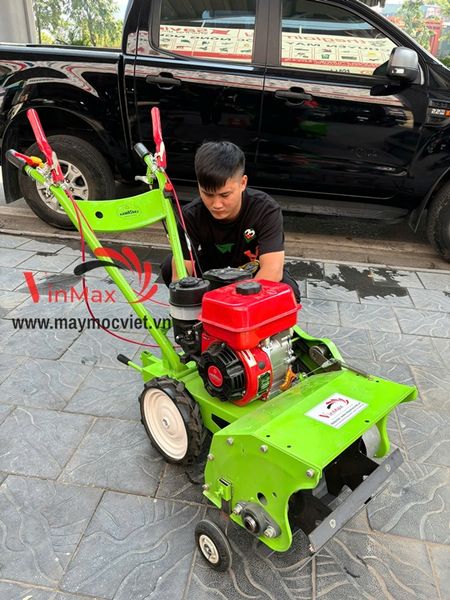 Máy xới đất, lên luống, sạc cỏ, băm cỏ chạy xăng Kawasaki KD170
