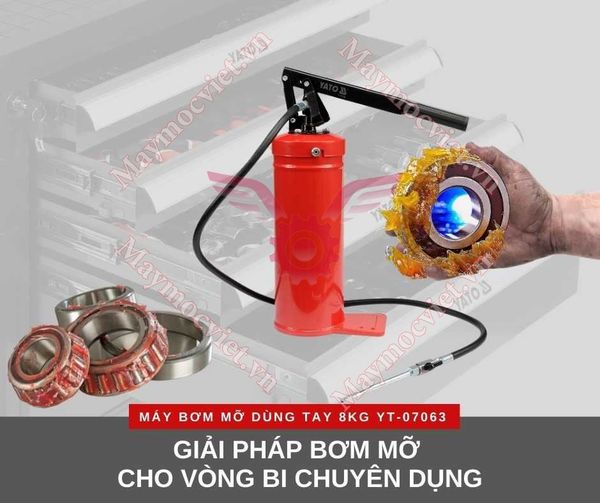 Máy bơm mỡ dùng tay 8KG YT 07063