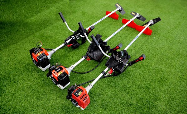 Máy Cắt Cỏ 2 Thì Turbo TB430