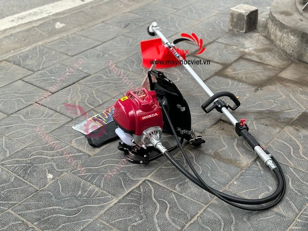 Máy cắt cỏ đeo lưng cần mềm 4 thì GX35
