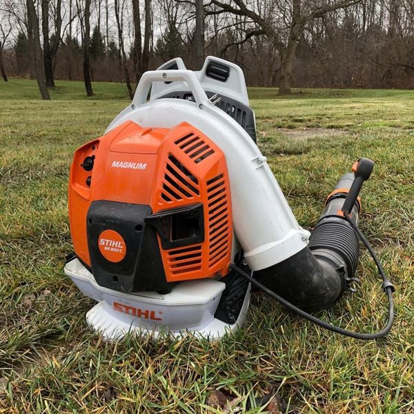 Máy thổi lá Stihl BR800