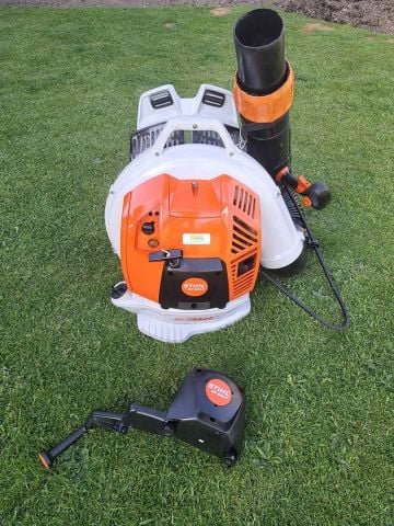 Máy thổi lá Stihl BR800