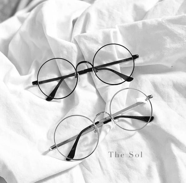  Kính Gọng Kim Loại Mặt Tròn 