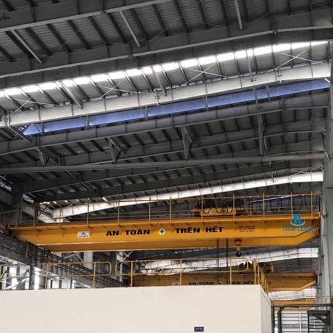  90/30T double girder overhead crane 