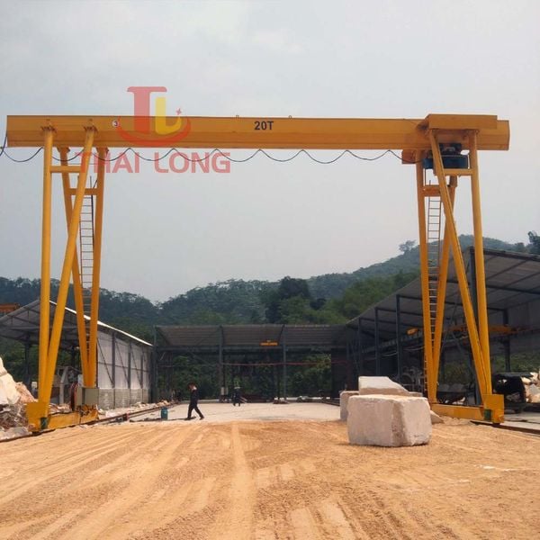 cổng trục 20 tấn yên bái 1