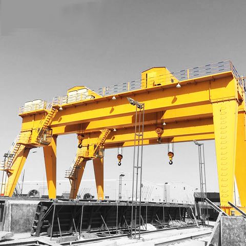  Cổng trục 10 tấn 