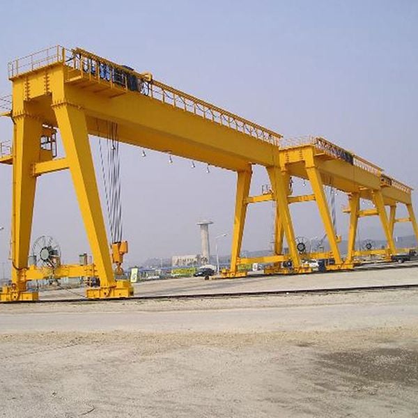  Cổng trục dầm đôi 