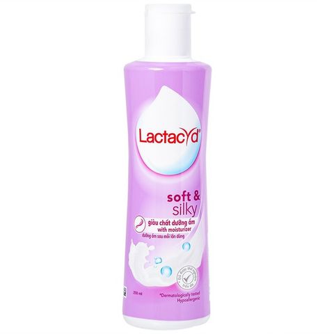 Dung dịch vệ sinh Lactacyd Soft & Silky bảo vệ, chăm sóc vùng kín phái nữ (250ml)