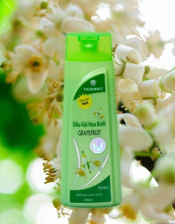 Dầu gội hoa bưởi Thorakao 400ml