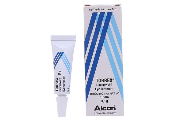 Thuốc mỡ tra mắt Tobrex Eye Oitment 0.3% trị nhiễm khuẩn mắt tuýp 3.5g