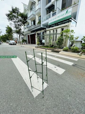  Khung đỡ cây vuông cạnh 28cm 